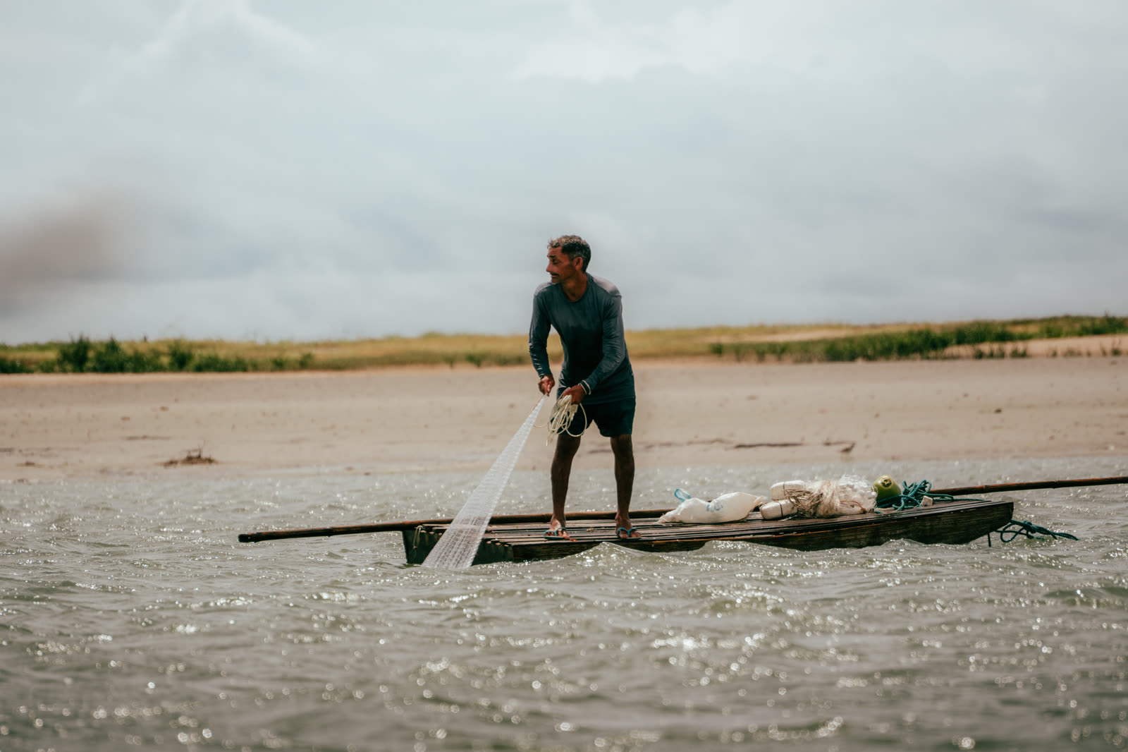 Pescador na Ilha do Guajiru